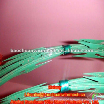 High quality green dip coating razor barbed wire with competitive price in store